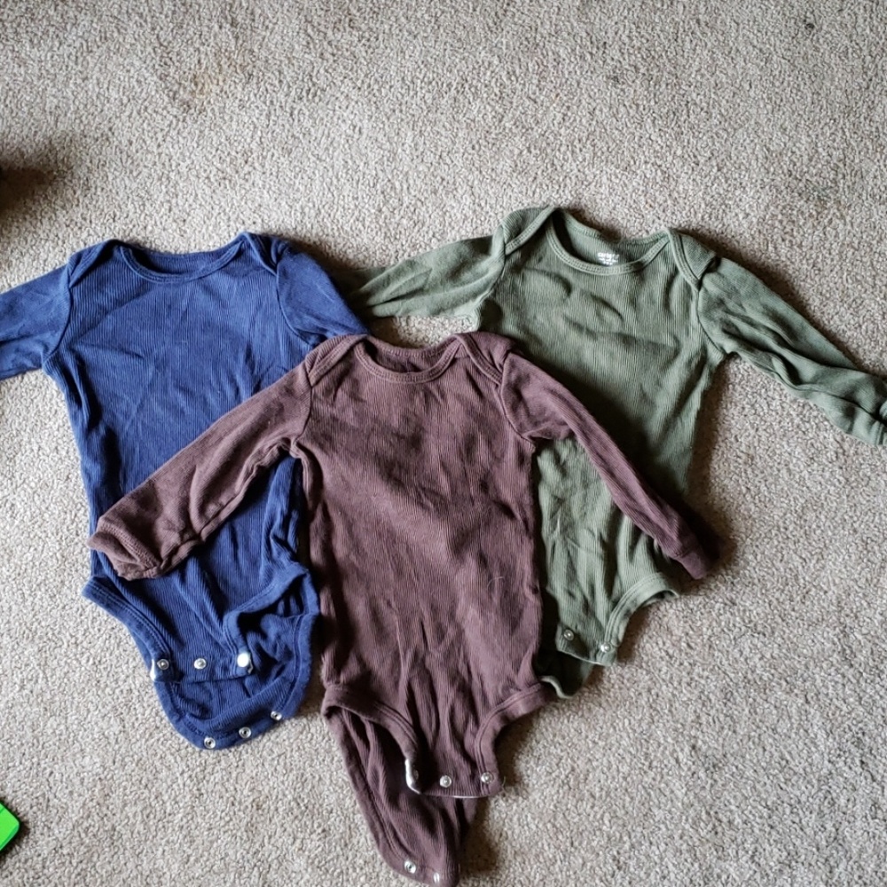 3 long sleeve Carter's onsies